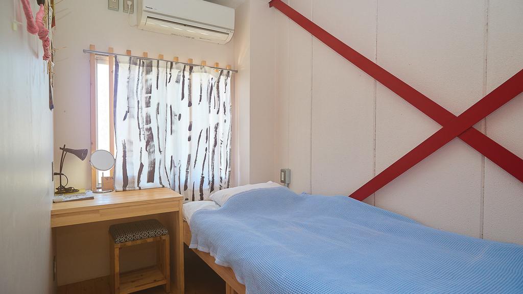 Kamagasaki University Of The Arts Cafe Garden Guest House Aka Cocoroom Osaka Zewnętrze zdjęcie